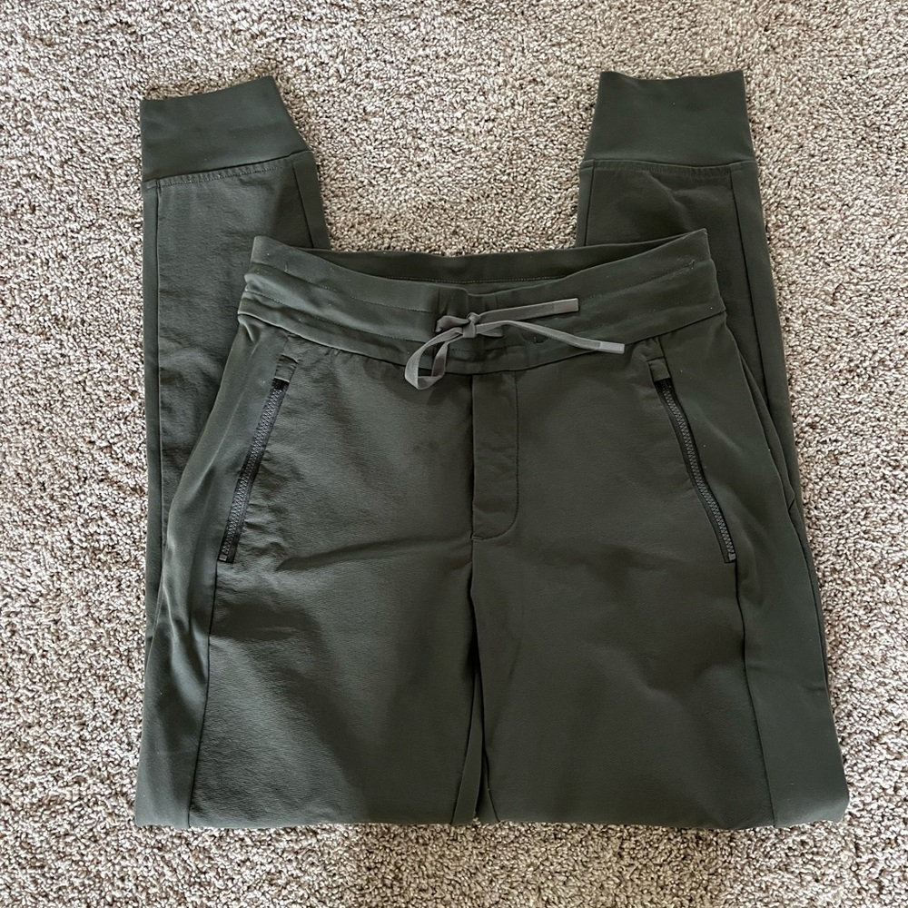Athleta Headlands Hybrid Trek Jogger